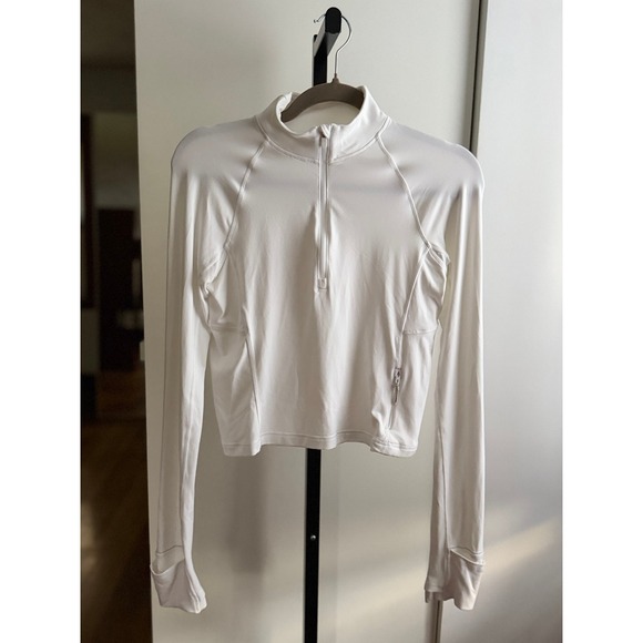 Lululemon Tops - Lululemon It's Rulu Cropped Half Zip - Size Small - White